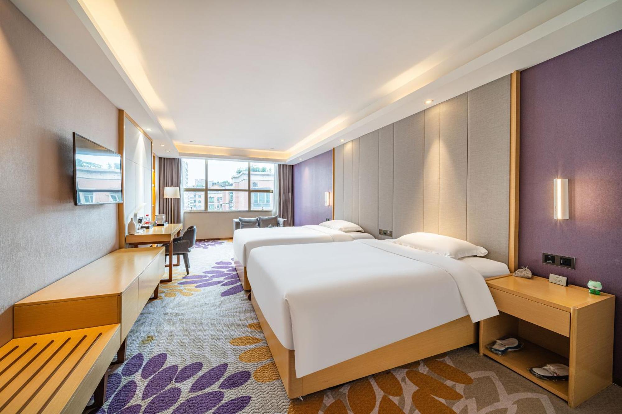 Echarm International Hotel Guangzhou Baiyun International Airport Huadu Plaza Branch - Free Deliver Service To Guangzhou Baiyun International Airport & Free Deliver Service To Canton Fair Complex During Canton Fair Period 외부 사진