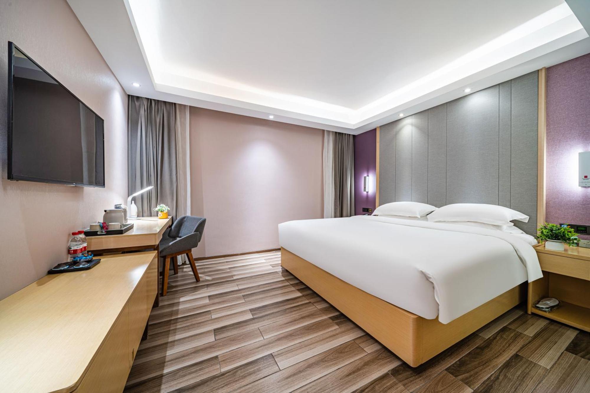 Echarm International Hotel Guangzhou Baiyun International Airport Huadu Plaza Branch - Free Deliver Service To Guangzhou Baiyun International Airport & Free Deliver Service To Canton Fair Complex During Canton Fair Period 외부 사진
