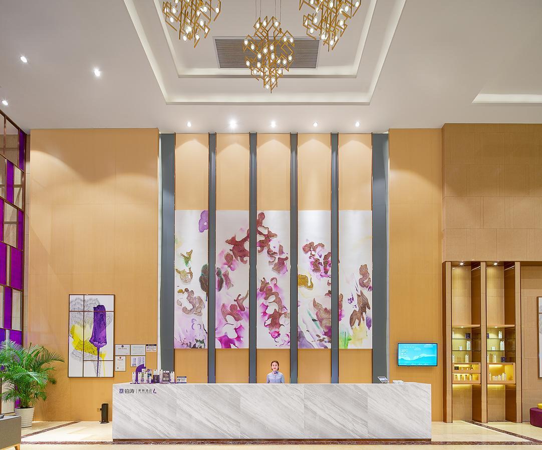 Echarm International Hotel Guangzhou Baiyun International Airport Huadu Plaza Branch - Free Deliver Service To Guangzhou Baiyun International Airport & Free Deliver Service To Canton Fair Complex During Canton Fair Period 외부 사진