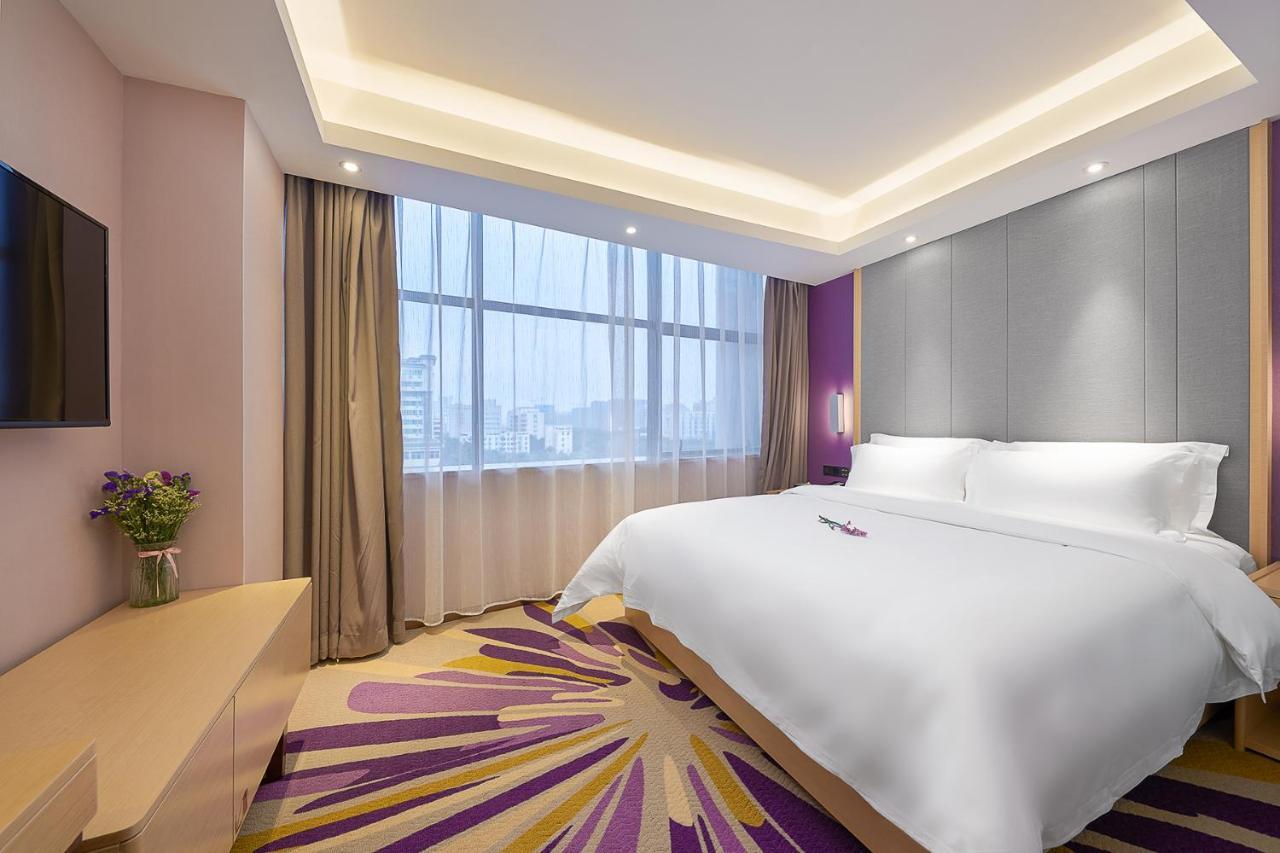 Echarm International Hotel Guangzhou Baiyun International Airport Huadu Plaza Branch - Free Deliver Service To Guangzhou Baiyun International Airport & Free Deliver Service To Canton Fair Complex During Canton Fair Period 외부 사진